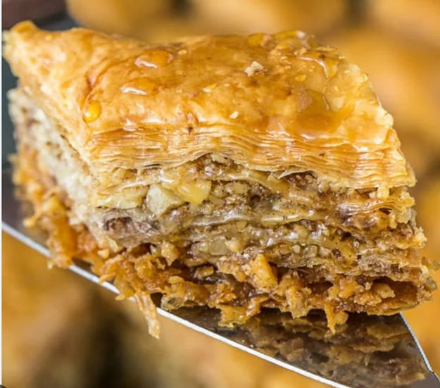 Picture of Homestyle tray Baklava w/Walnut & Honey 623g