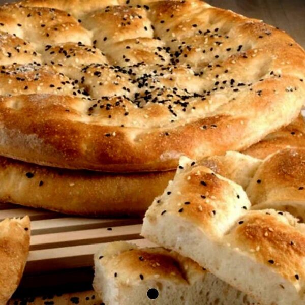 Turkish Ramadan Pide (special)  14oz